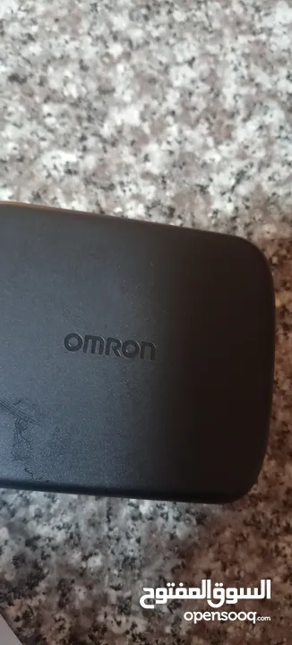 جاهز فحص الضغط ونبضات القلب omron