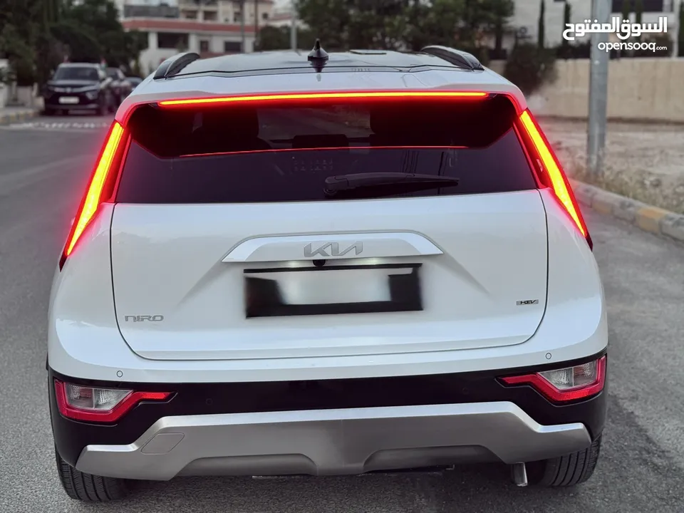 كيا نيروا 2023 اعلى مواصفات / kia niro 2023