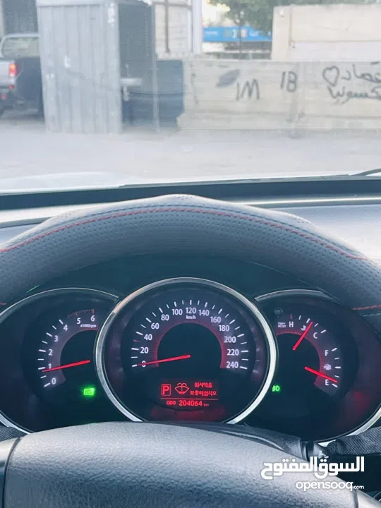 كيا سرانتو 2012