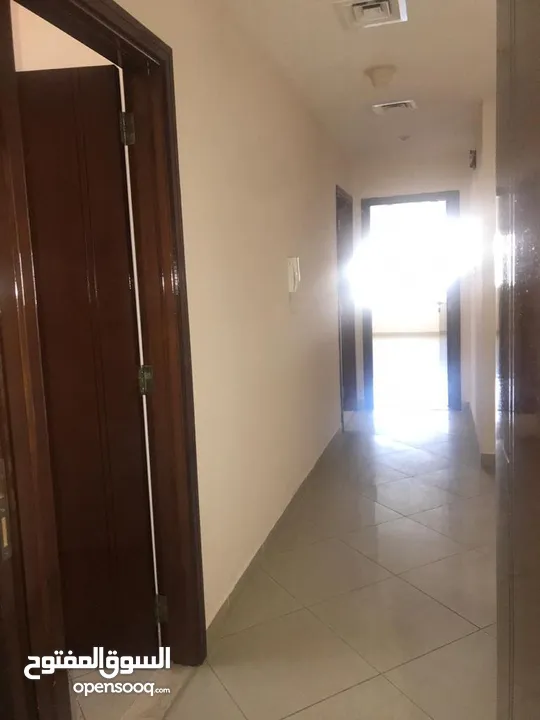 flat for sale sharjah/ شقة للبيع بالشارقة