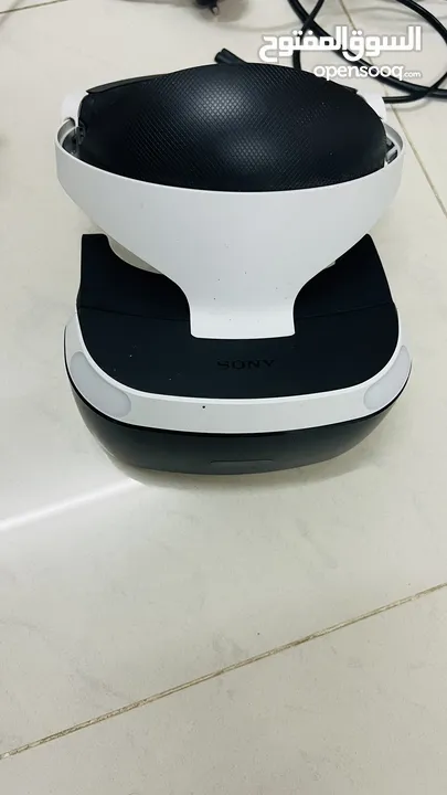 Sony PSVR with camera and motion controller stick