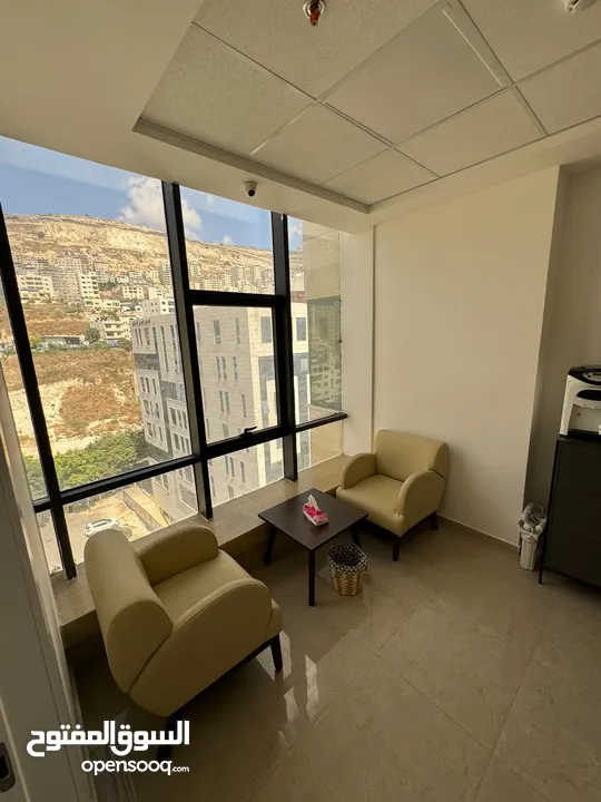 مكتب مفروش كامل للايجار، يصلح لشركات الصغيره و المتوسطه،