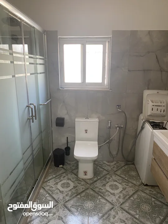 شقة مفروشة بالقرب من دوار المدارس