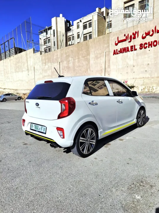 كيا موىنينك 2020  GT line