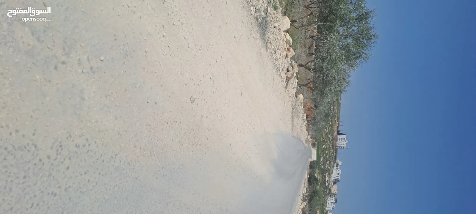 ارض للبيع ناعور الجديده حوض البويضه بالقرب من مدارس الجاليات ومدرسه ايبك قطعه سكنيه للفلل
