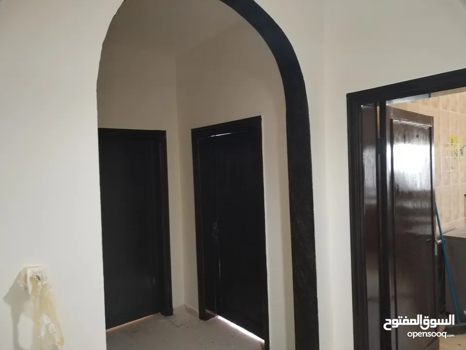 معلم دهان وجبس بورد وجميع الديكورات