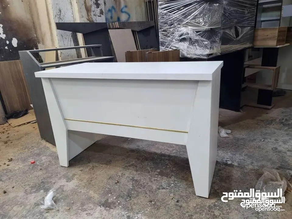 مكتب 120سم مع كرسي شبك شامل التوصيل والتركيب مع درجين معلقات زرفيل اول درج اللون حسب الطلب