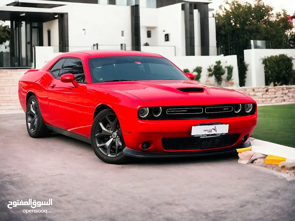 DODGE CHALLENGER 3.6L V6 RT  GCC  2 DOORS COUPE  0% DOWNPAYMENT