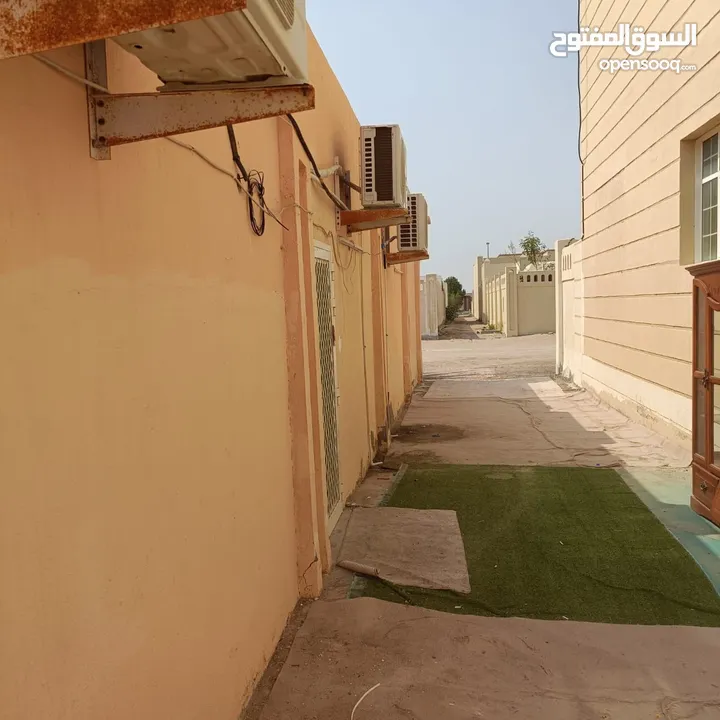 4 rooms, 2 master  3 bathrooms with free internet, water and electricity. 4500 aed  good neighboors