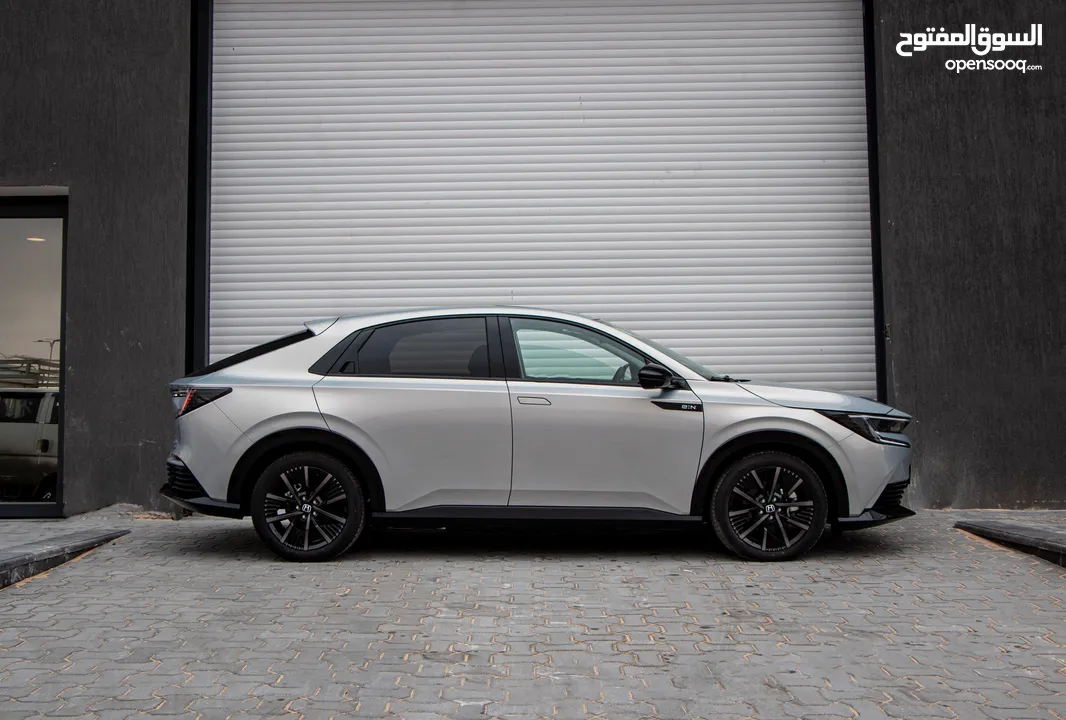 HONDA e:NP2 2025