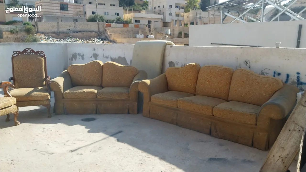 طقم كنب 7 مقاعد مستعمل في حالة جيدة