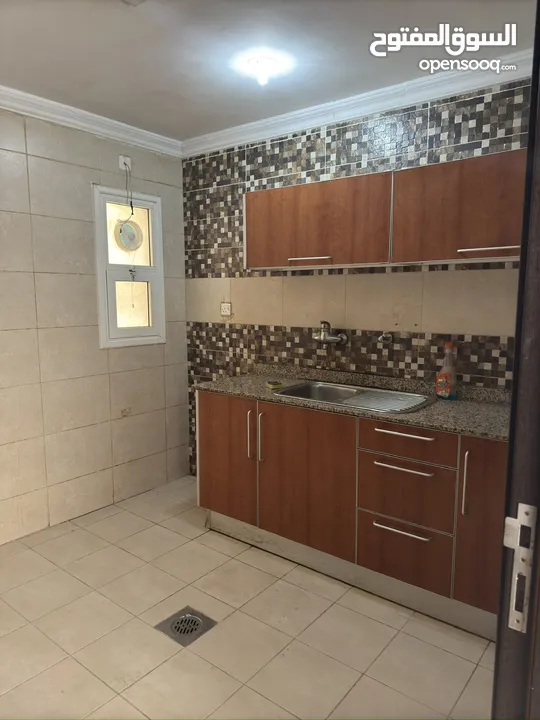 Apartment for rent in Fintas for families للإيجار شقه في الفنطاس للعائلات