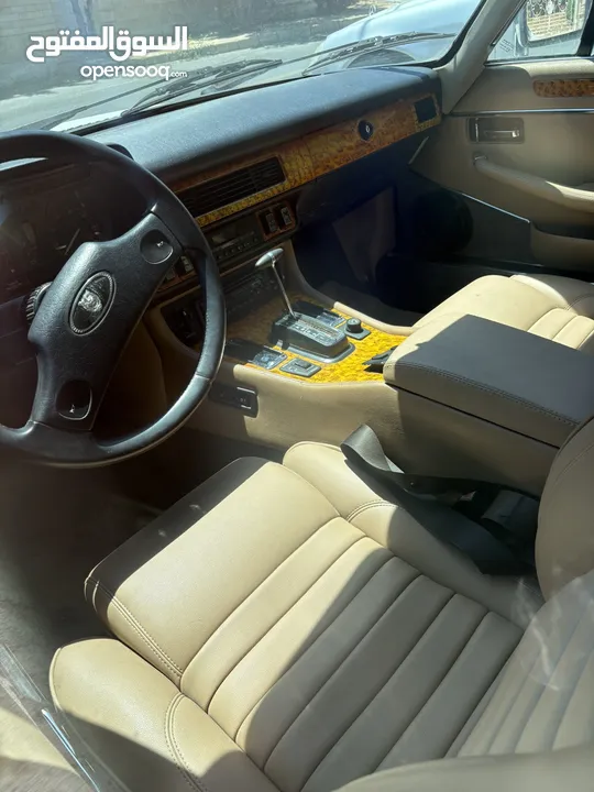 Jaguar xjs v12 1989 جاكوار