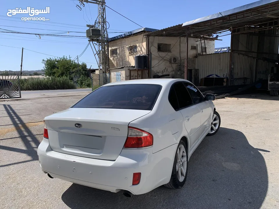 سوبارو b4 4*4