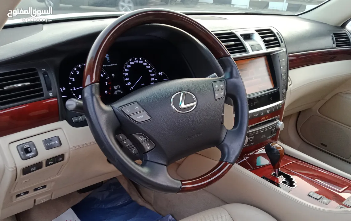 Lexus LS460 4.6L V8 Model 2011