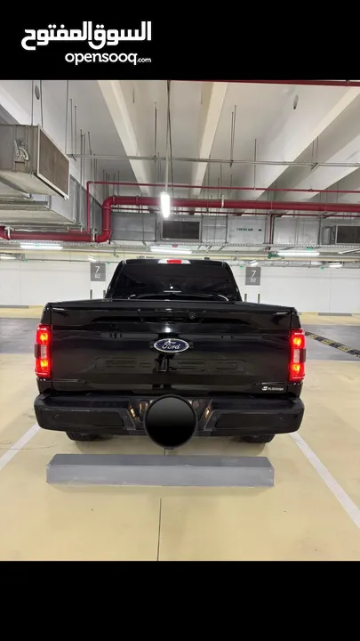 للبيع وانيت فورد F-150 Fx4 قماره ونص