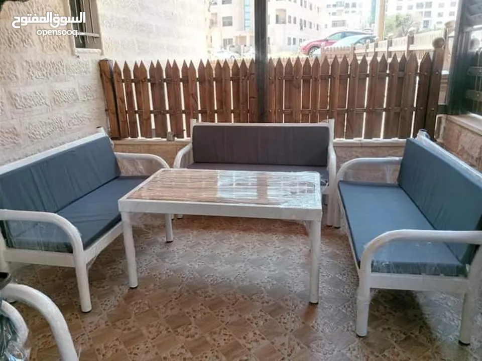 جلسات خارجية و مقاعد