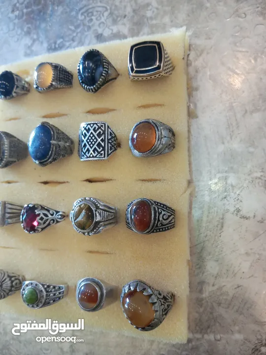 خواتم فضه شغل جميل جدا مطعم  بأحجار كريمة عقيق عظم لازوردي