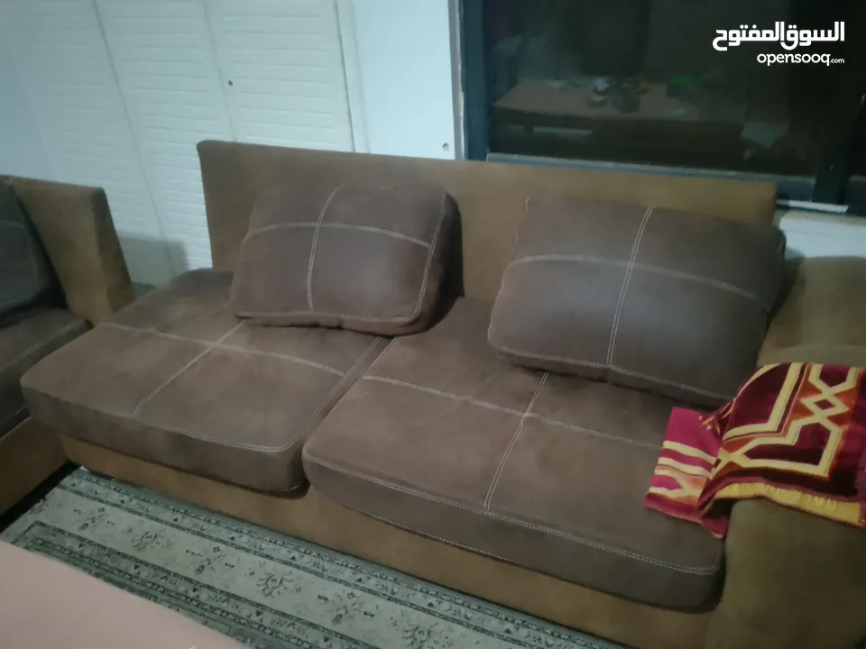للبيع كامل الموجودات