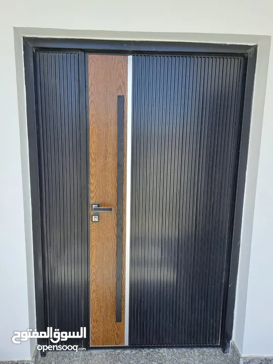 Entrance Custing aluminium