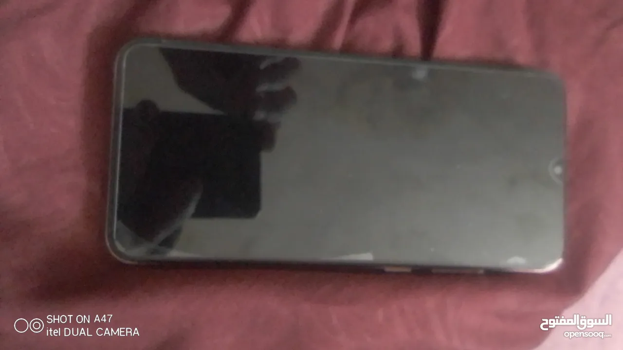 هاتف سامسونج A04e للبيع بسعر مغري