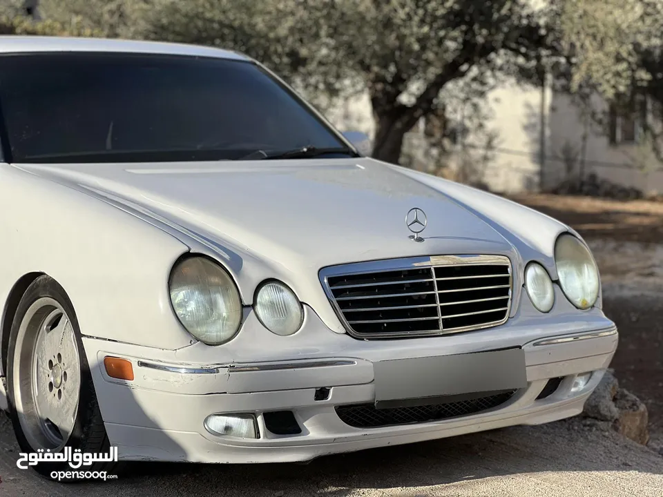 مرسيدس قرش ونص 2000 E270/220