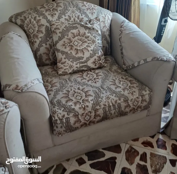 طقم كنبايات مستعمل للبيع