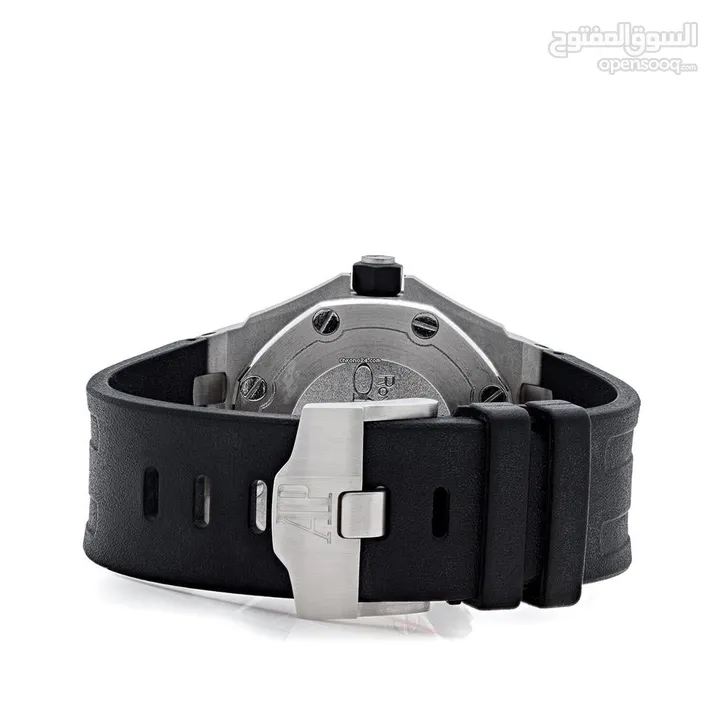 Audemars Piguet Royal Oak Offshore Diver 42mm Stainless Steel Case Iconic Black Dial Full set