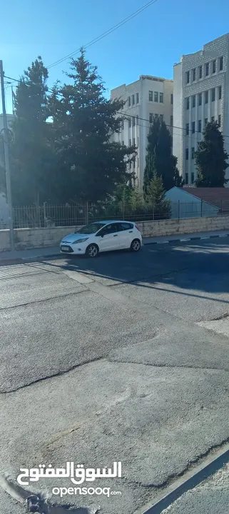 فورد فيستا جير عادي