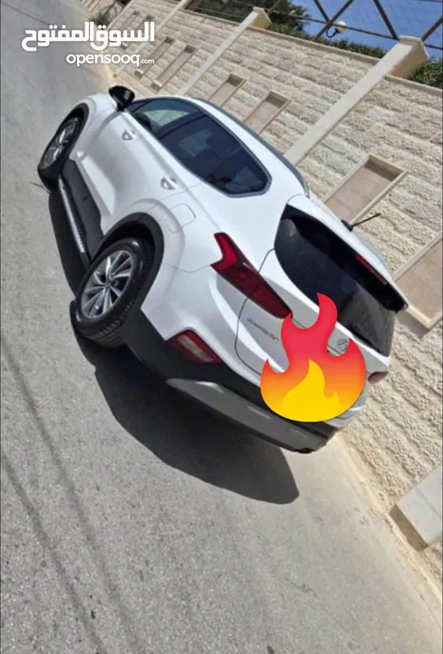 للبيع: هونداي سنتافيه  2020 المشي: 60,000 كم فقط  الدهان: دهان وكالة (شركه)
