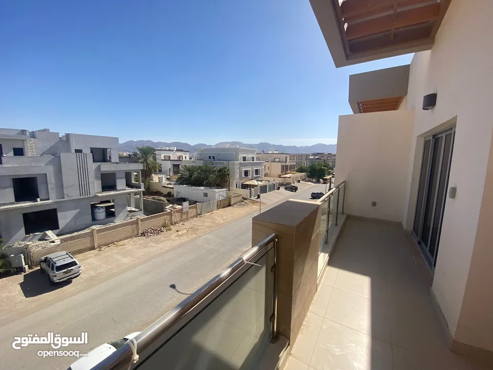 For Rent 5 Bhk+1 Villa In Al Azaiba للإيجار 5 غرف نوم + 1 فيلا في العذيبة