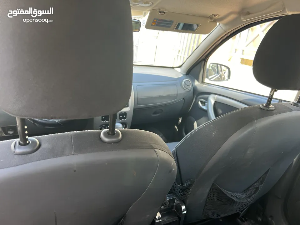 Car Renault Duster for sale  سيارة رينولت داستر للبيع