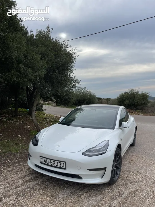 Tesla model 3 standard plus 2019
