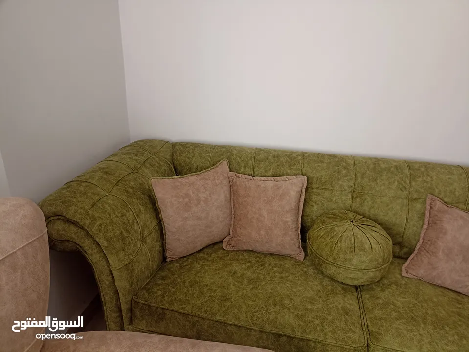 طقم كنب وتر بروف 7 مقاعد