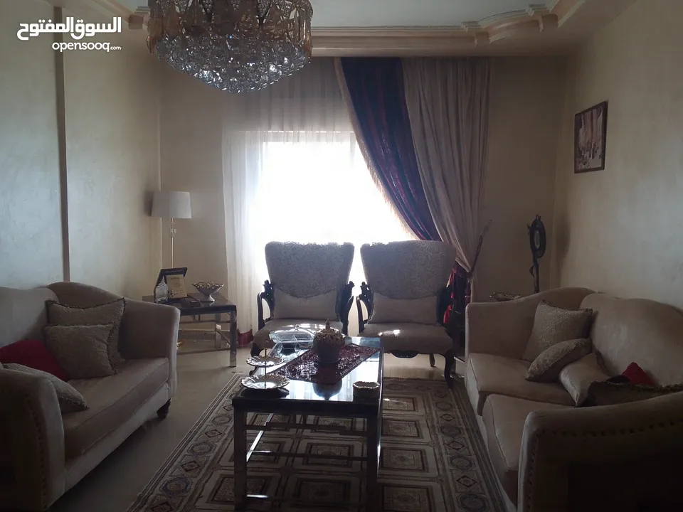 شقة للبيع ديلوكس طابق 3