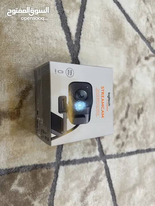 LOGITECH STREAM CAM