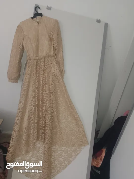 فساتين سهره طويله عدد اثنين