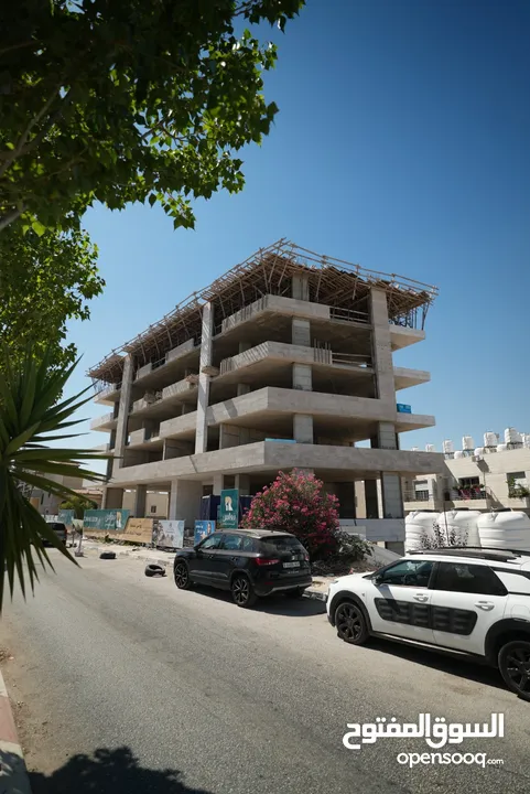 اختار المكان... اللي بيحكي عنك قبلك - تملك اليوم في رواس جيت بإطلالة بانورامية و موقع استراتيجي.