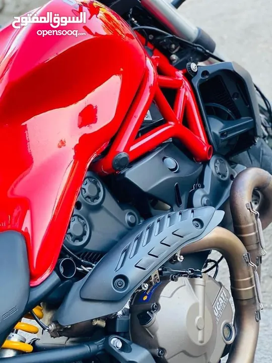 Ducati monster 821