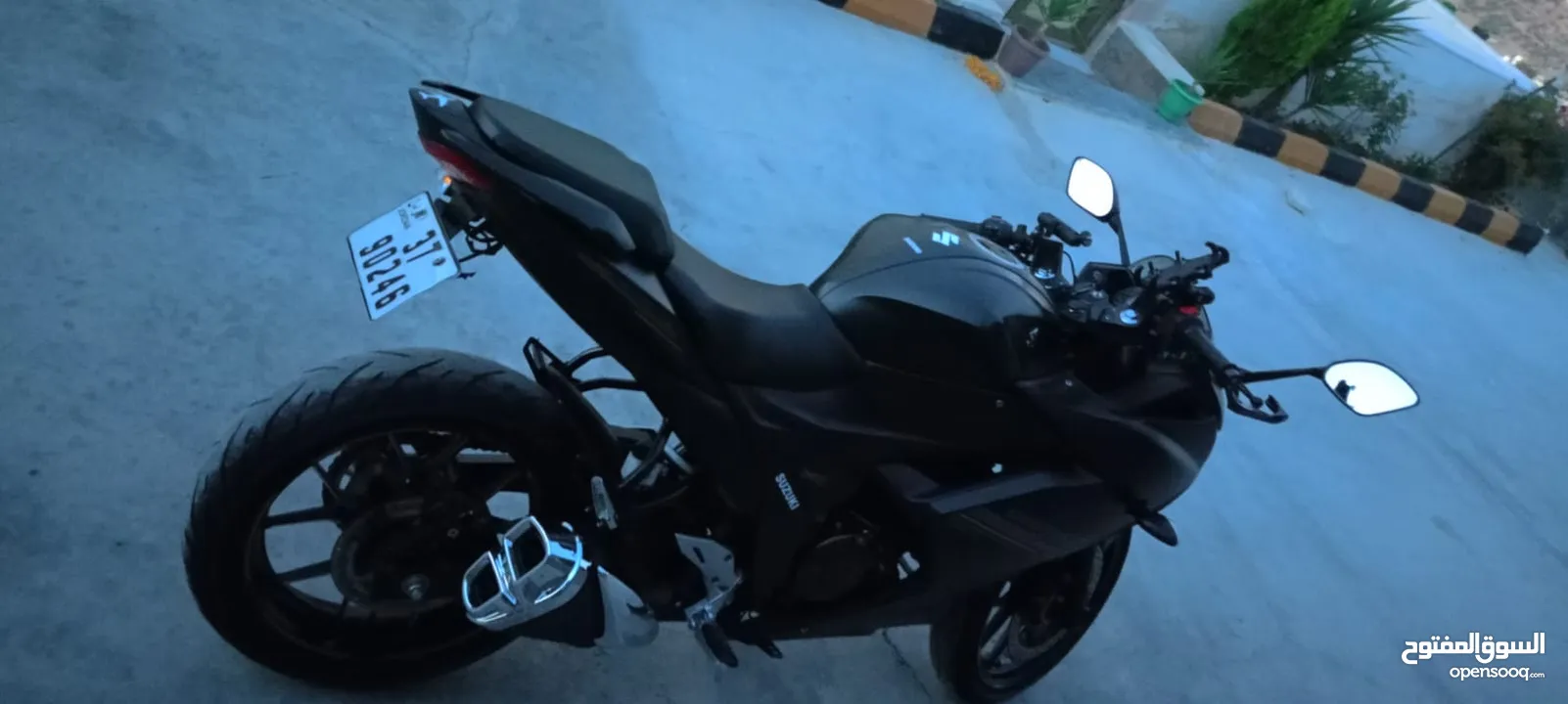 دراجه سوزوكي 250 SF