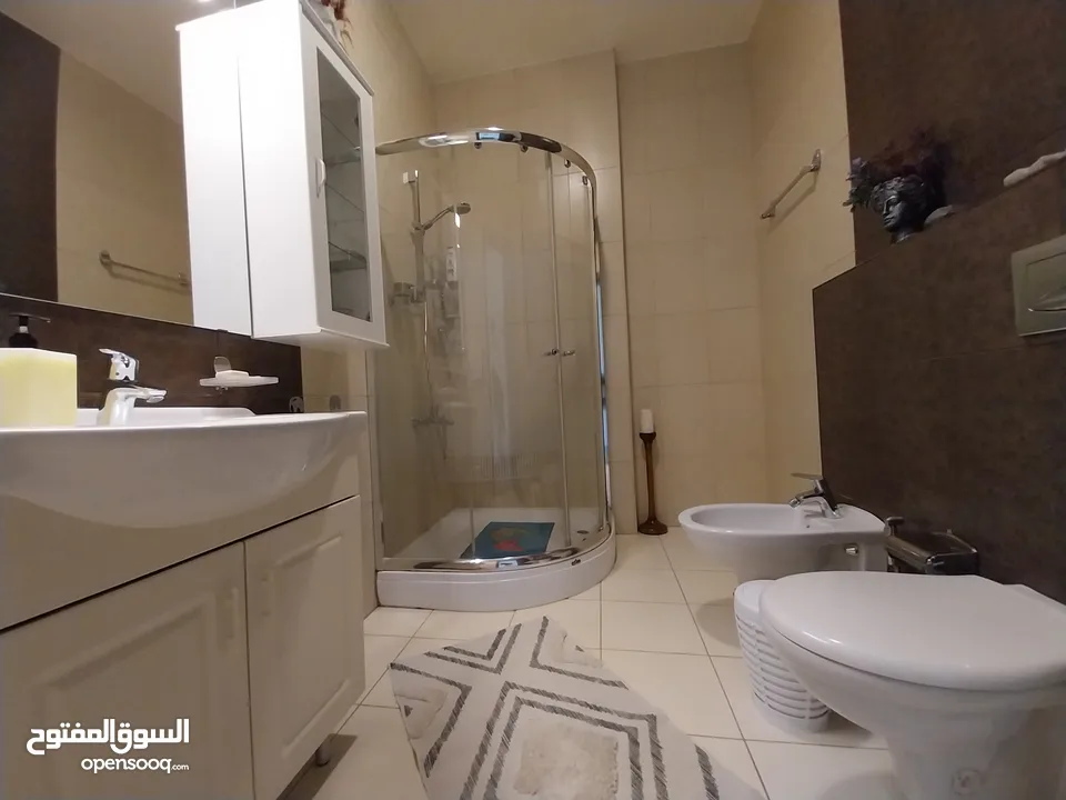 شقة للايجار في دير غبار  ( Property 36846 ) سنوي فقط