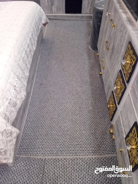 سجاد للبيع شبه جديد