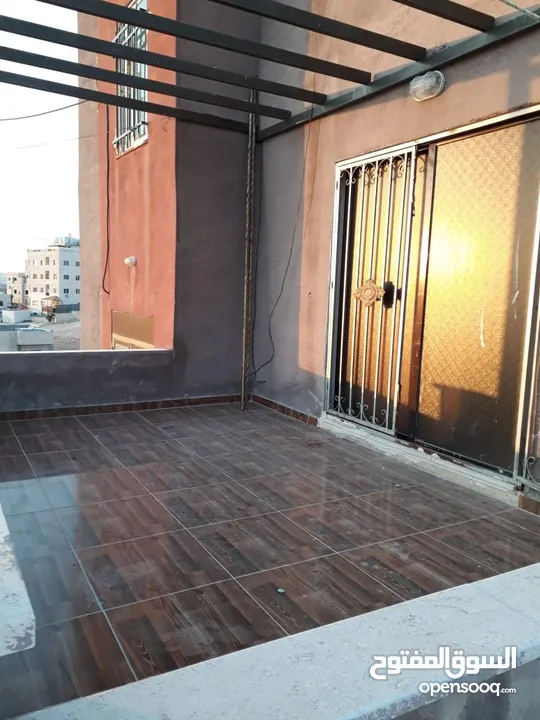 عماره 3 طوابق للبيع /ماركا الشماليه