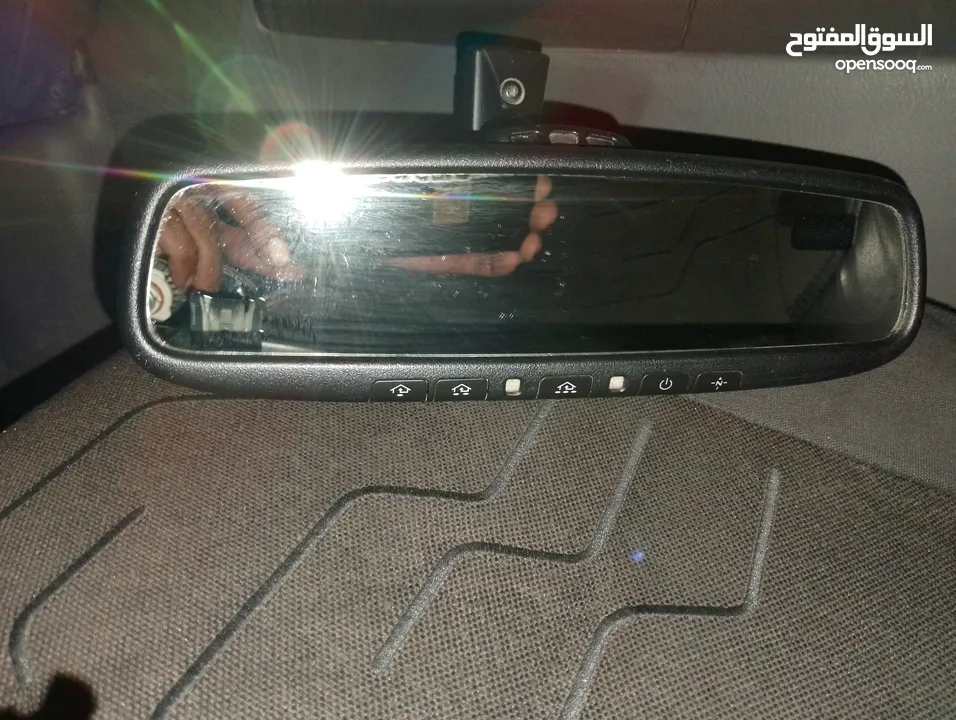 مرايه وسط هنداي سوناتا