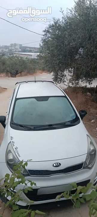 Kiaبرايد 2016