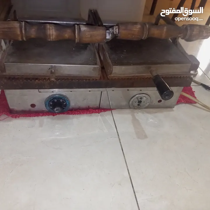 جرل  شواية يعمل بالكهرباء هيفي ديوتي للمطاعم مزدوجة من الاعلى والاسفل وجسم مقاوم للحرارة