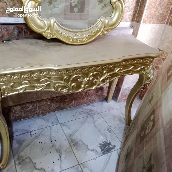 درسوار مصري خشب