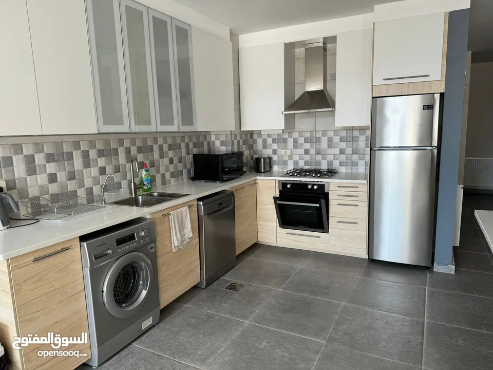 شقة مفرشوة للأيجار  ( Property 43404 )-175120449