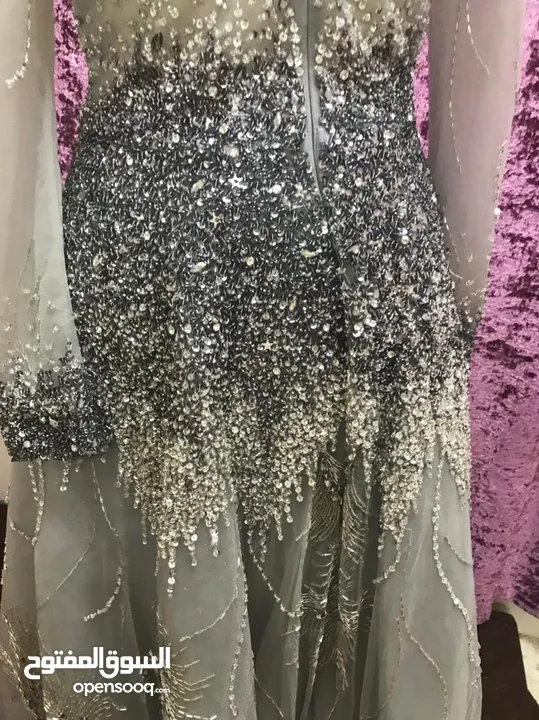 فستان سهرة فخم جدا