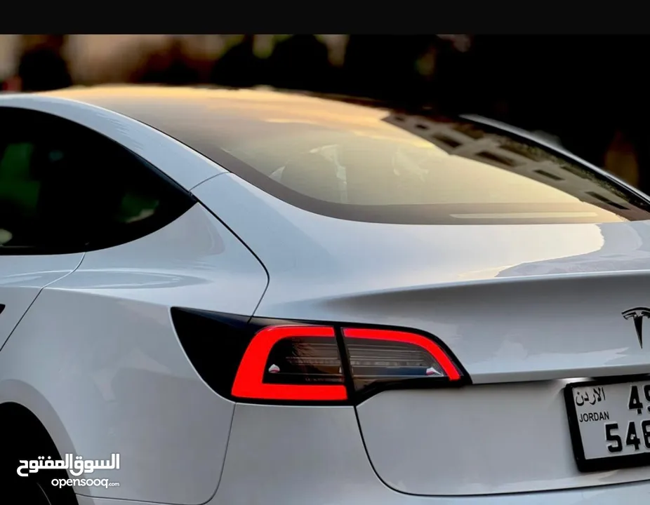 جمرك جديدTesla model 3